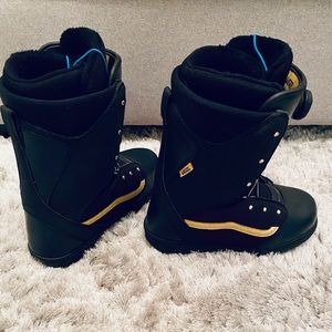 Vans Snowboard Boots